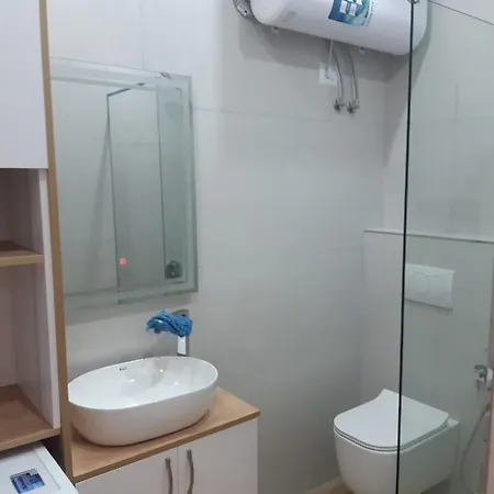 Lida's 2 Bedrooms Апартаменты